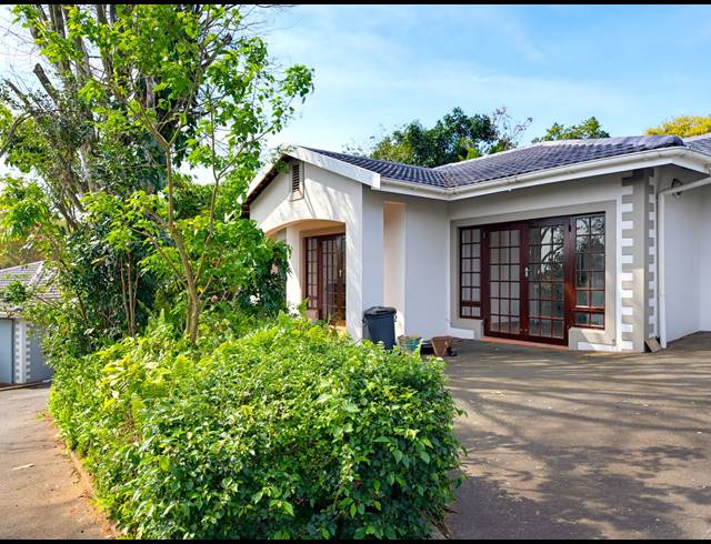 3 BEDROOM FREEHOLD FOR SALE IN BALLITO CENTRAL